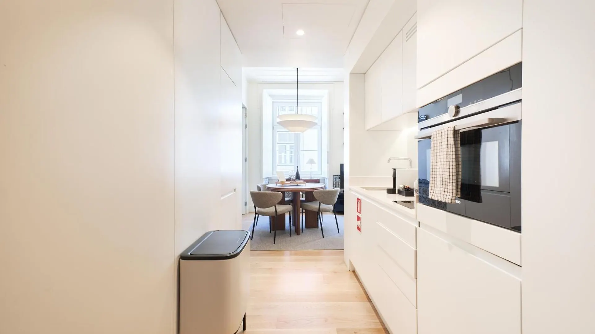 Ando Living - Santa Justa 79 House Apartamento Lisboa